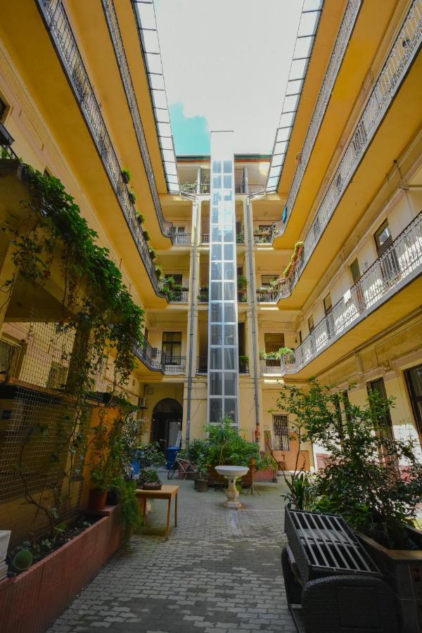 Perfect Place In Central Budapest For 2-4 People Exteriör bild